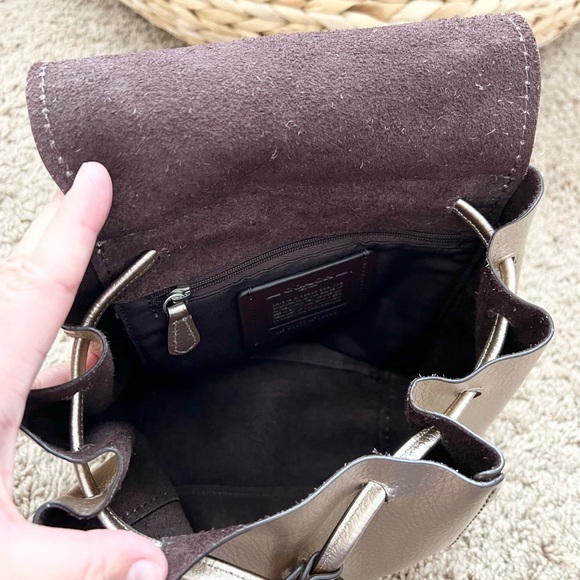 COACH Derby backpack gold metallic drawstring - Picture 9 of 13